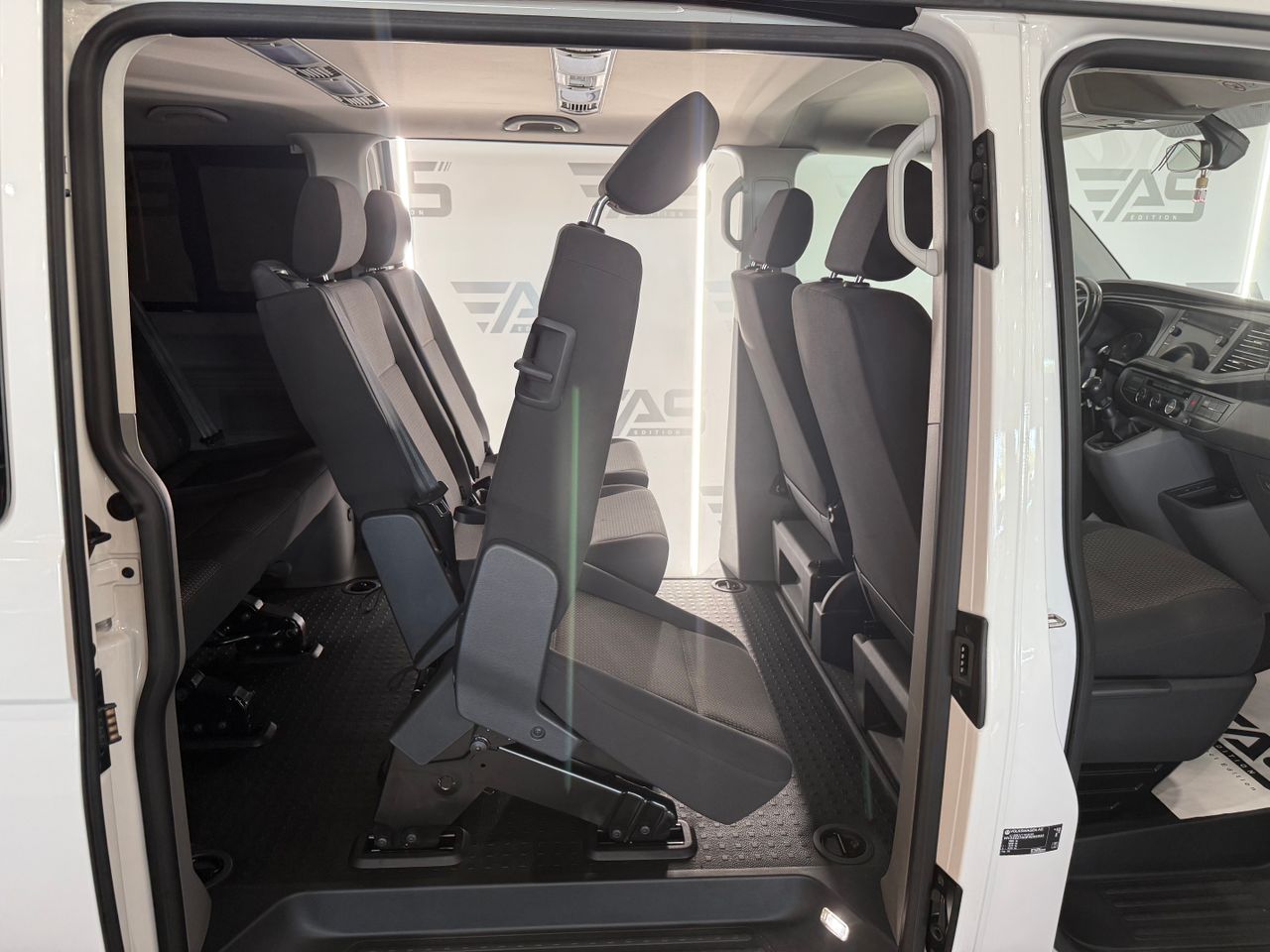 Imagen 218 del Volkswagen Caravelle en Auto Select Edition, Figueres