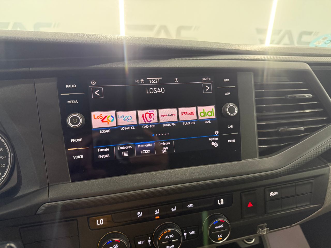 Imagen 91 del Volkswagen Caravelle en Auto Select Edition, Figueres