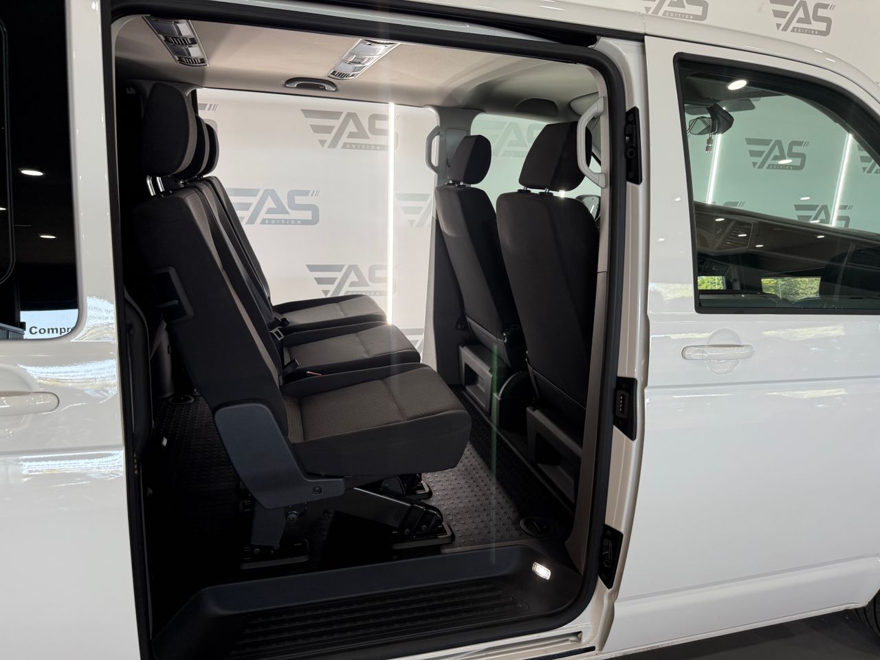 Imagen 200 del Volkswagen Caravelle en Auto Select Edition, Figueres