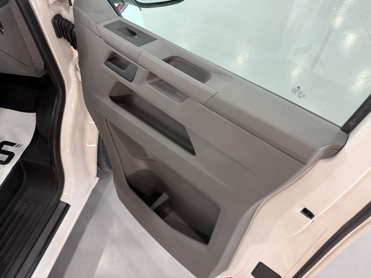 Imagen 182 del Volkswagen Caravelle en Auto Select Edition, Figueres