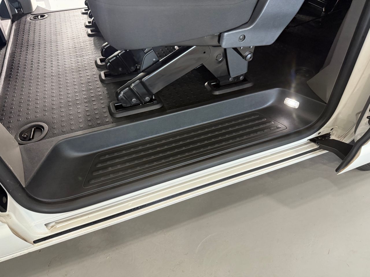 Imagen 102 del Volkswagen Caravelle en Auto Select Edition, Figueres