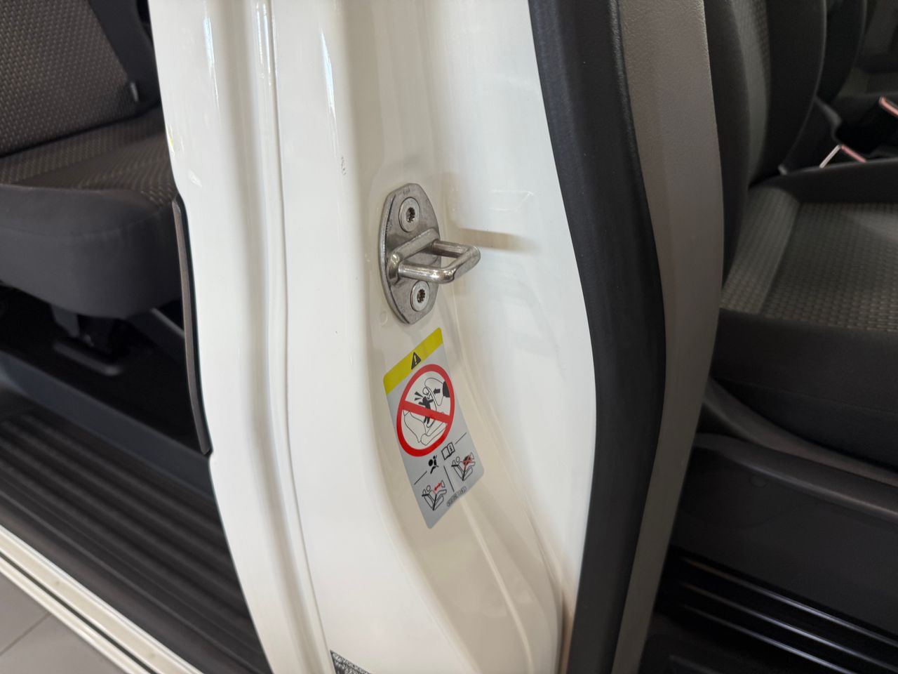 Imagen 205 del Volkswagen Caravelle en Auto Select Edition, Figueres