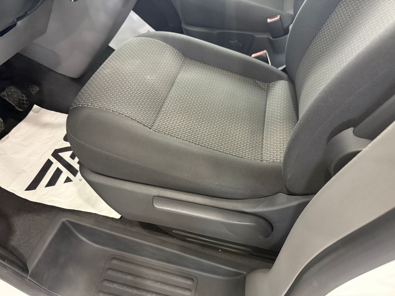 Imagen 143 del Volkswagen Caravelle en Auto Select Edition, Figueres