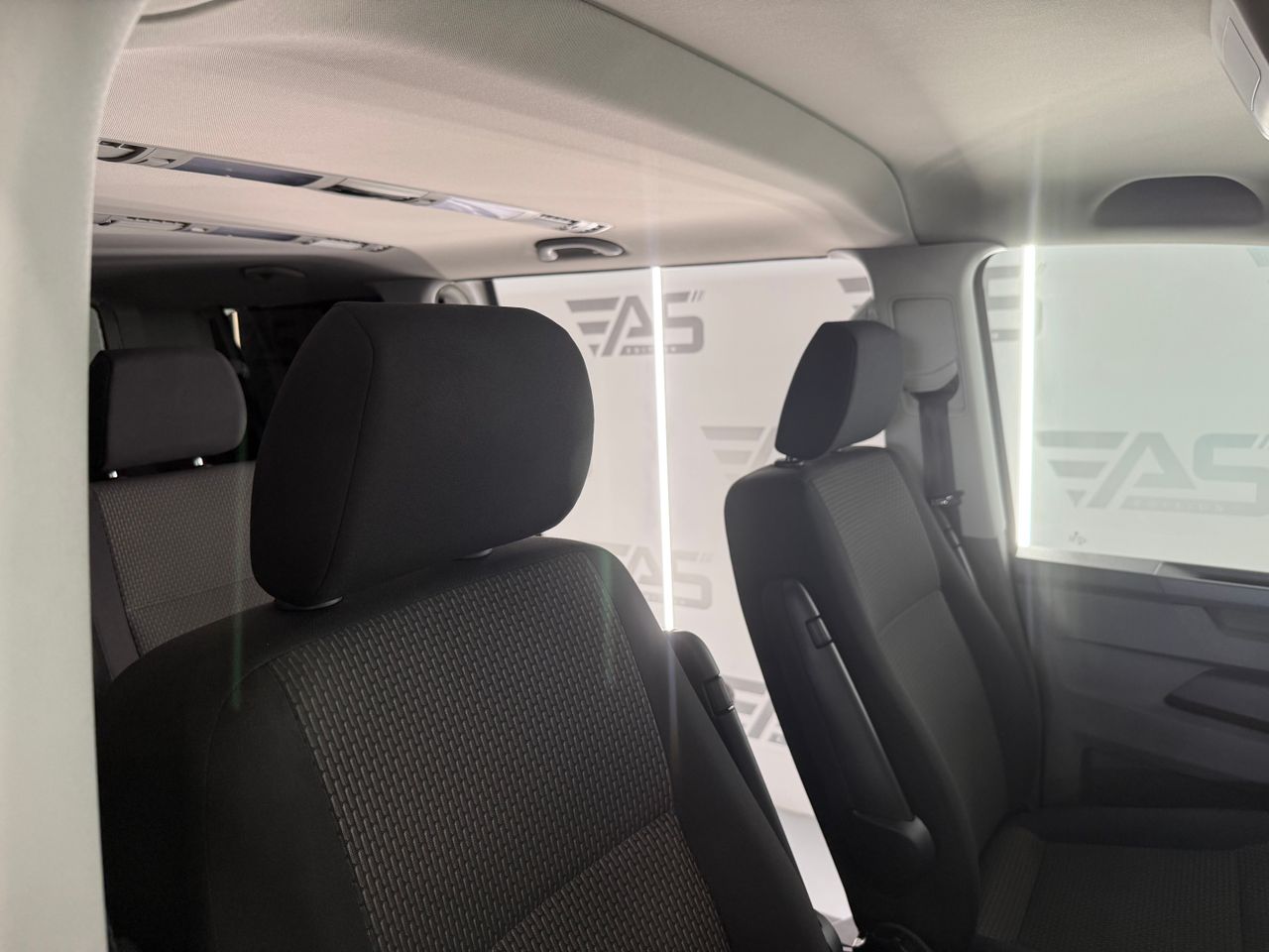 Imagen 193 del Volkswagen Caravelle en Auto Select Edition, Figueres