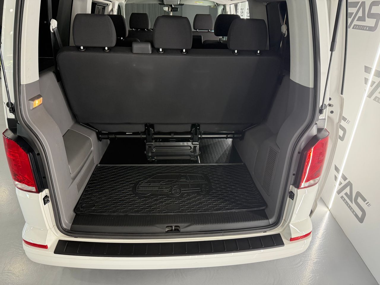 Imagen 76 del Volkswagen Caravelle en Auto Select Edition, Figueres
