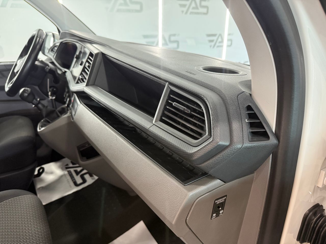 Imagen 189 del Volkswagen Caravelle en Auto Select Edition, Figueres