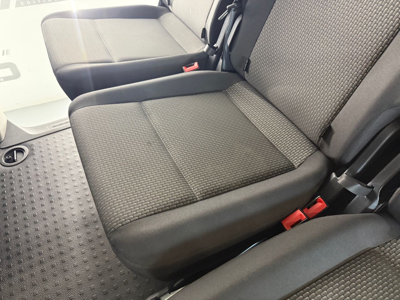 Imagen 108 del Volkswagen Caravelle en Auto Select Edition, Figueres