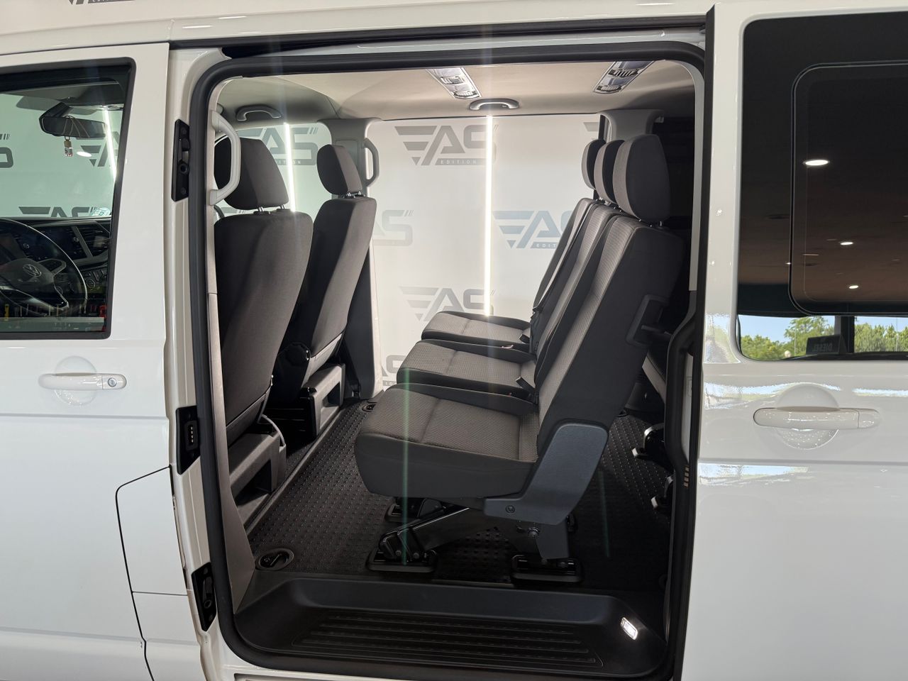 Imagen 100 del Volkswagen Caravelle en Auto Select Edition, Figueres