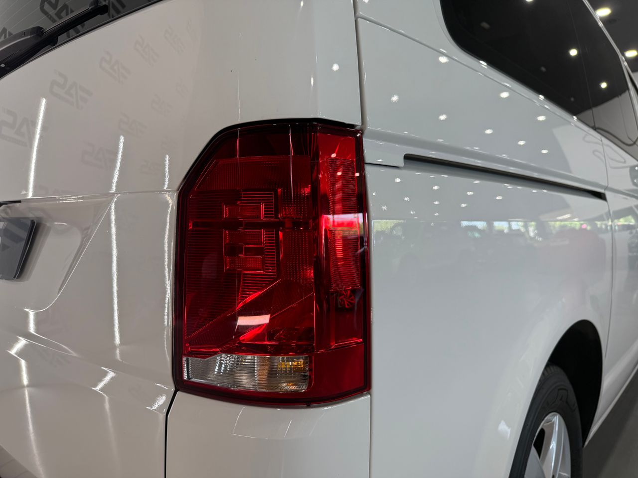 Imagen 39 del Volkswagen Caravelle en Auto Select Edition, Figueres