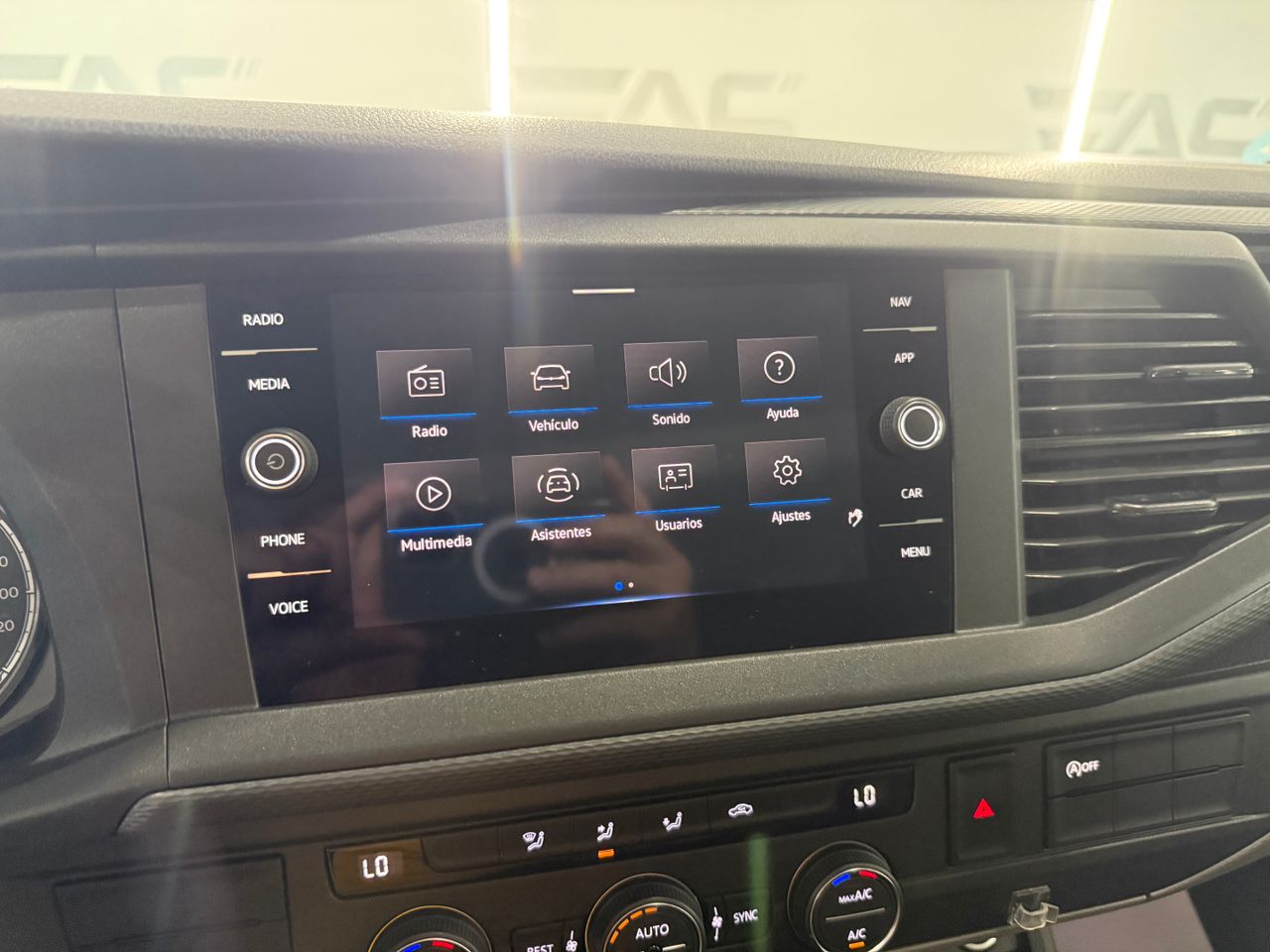 Imagen 93 del Volkswagen Caravelle en Auto Select Edition, Figueres