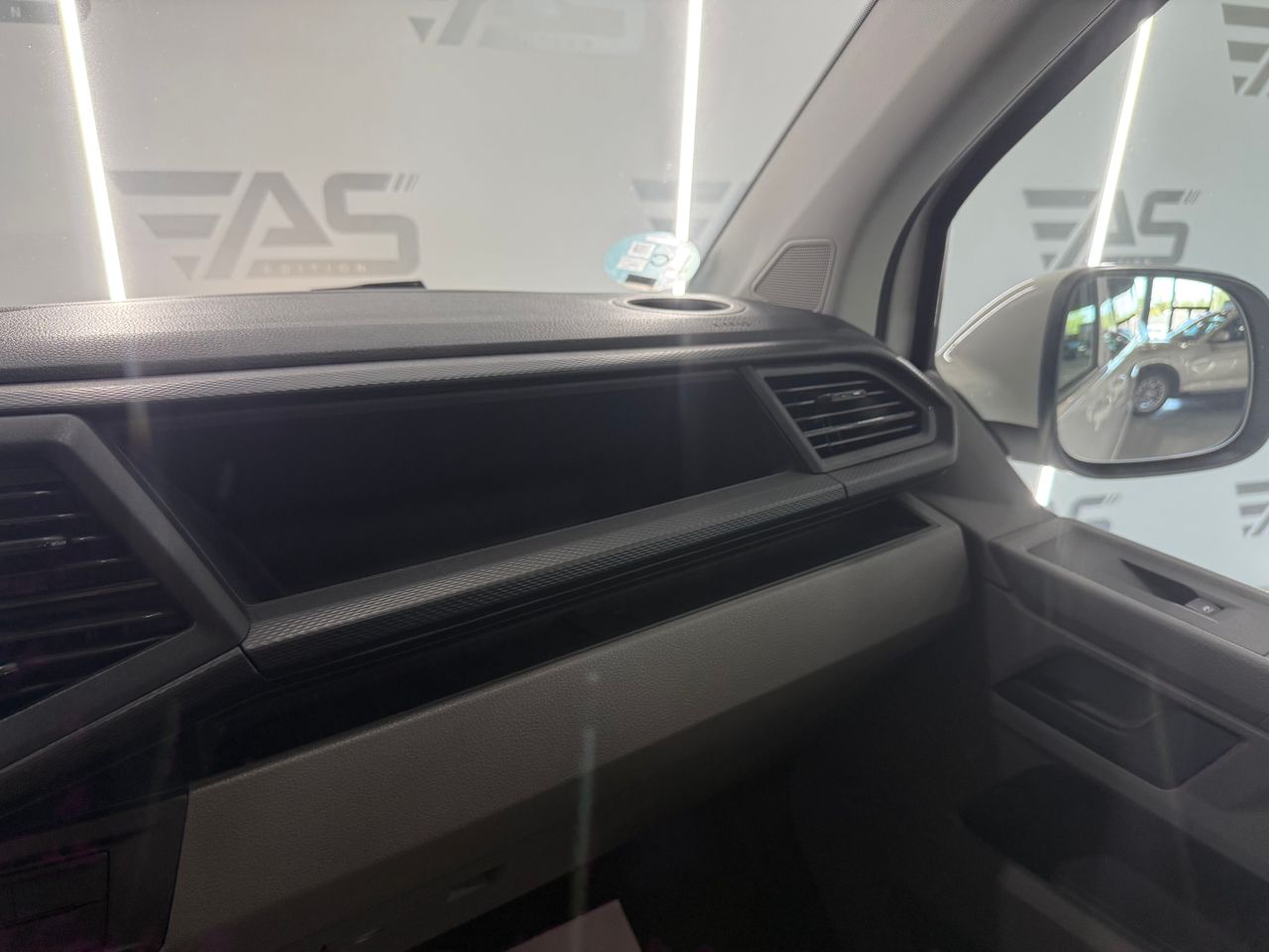 Imagen 167 del Volkswagen Caravelle en Auto Select Edition, Figueres