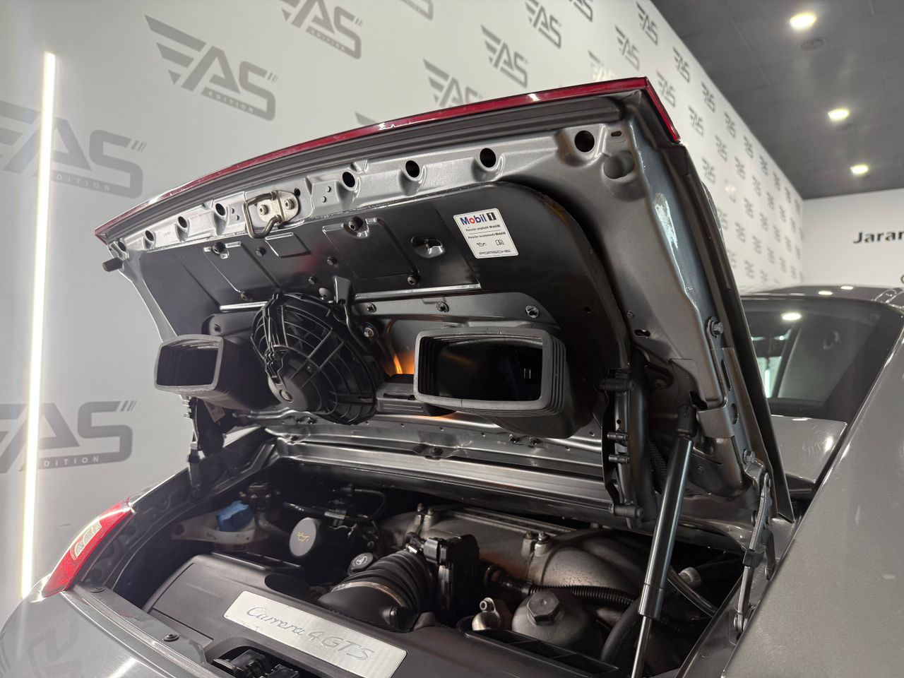 Imagen 93 del Porsche 911 en Auto Select Edition, Figueres