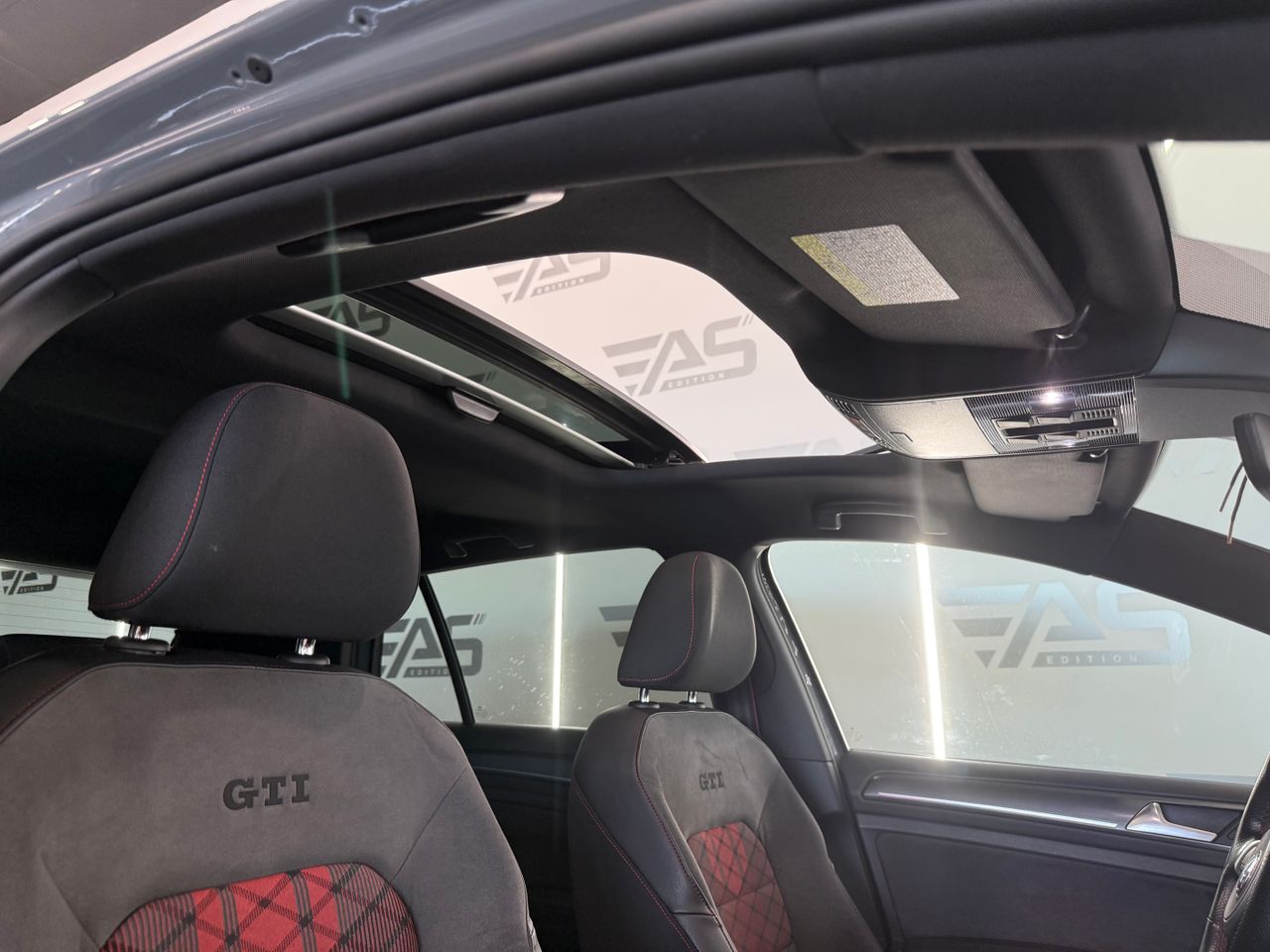 Imagen 82 del Volkswagen Golf en Auto Select Edition, Figueres