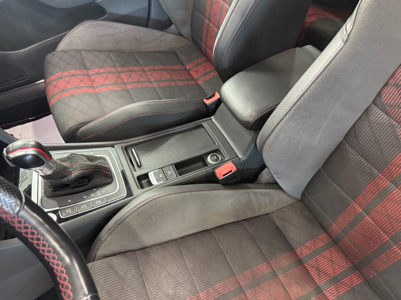 Imagen 137 del Volkswagen Golf en Auto Select Edition, Figueres