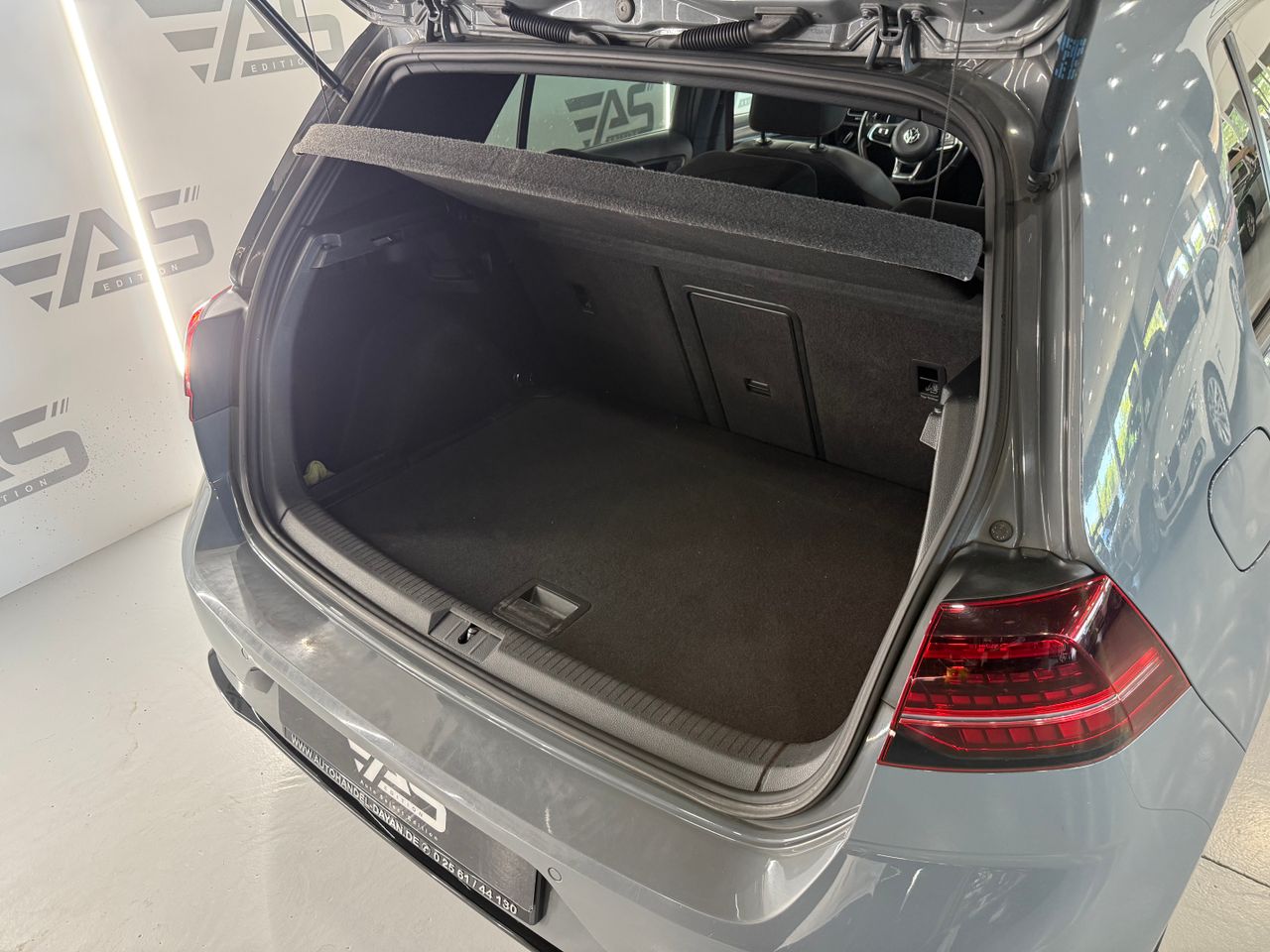 Imagen 61 del Volkswagen Golf en Auto Select Edition, Figueres