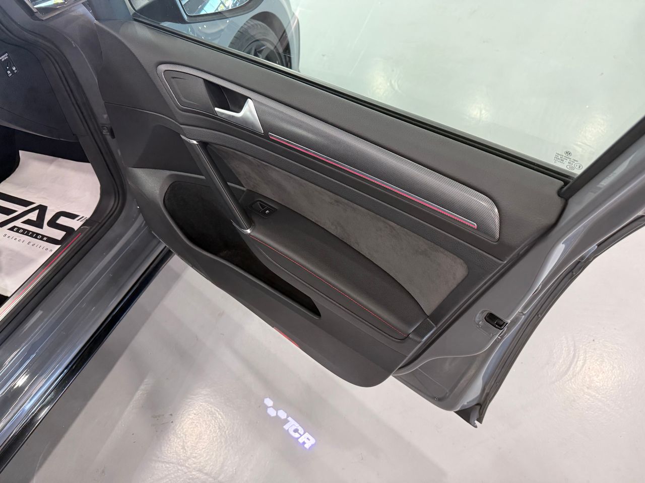 Imagen 76 del Volkswagen Golf en Auto Select Edition, Figueres