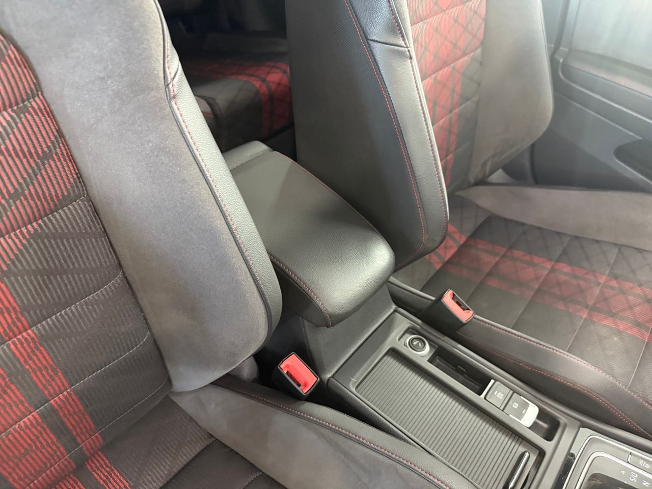 Imagen 91 del Volkswagen Golf en Auto Select Edition, Figueres