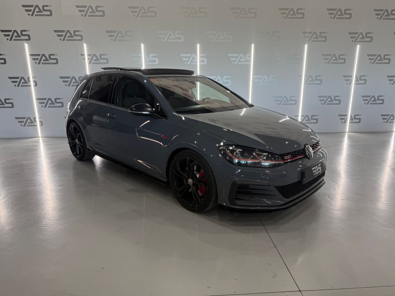 Imagen 3 del Volkswagen Golf en Auto Select Edition, Figueres