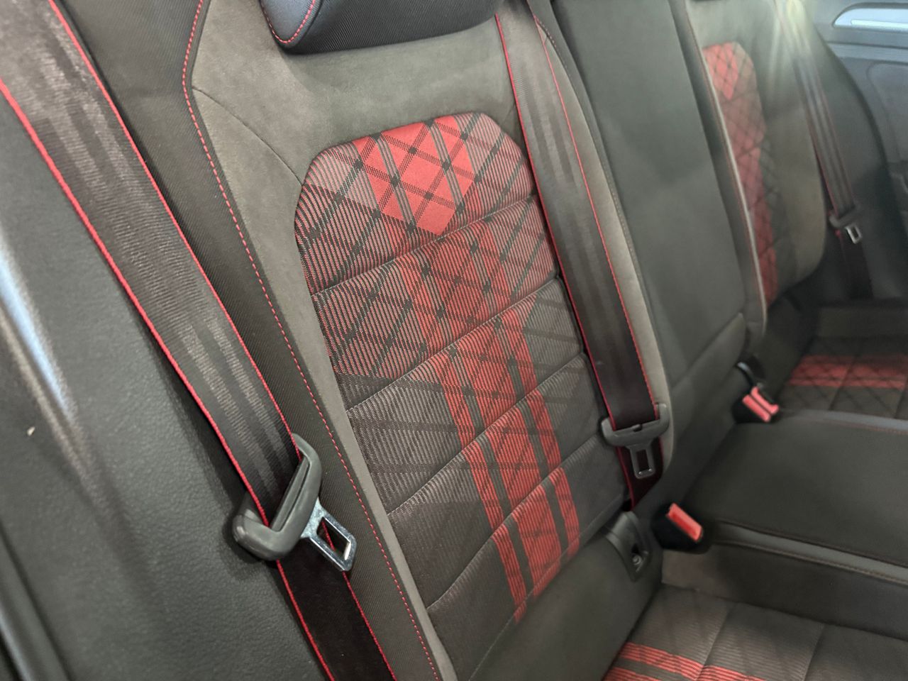 Imagen 100 del Volkswagen Golf en Auto Select Edition, Figueres