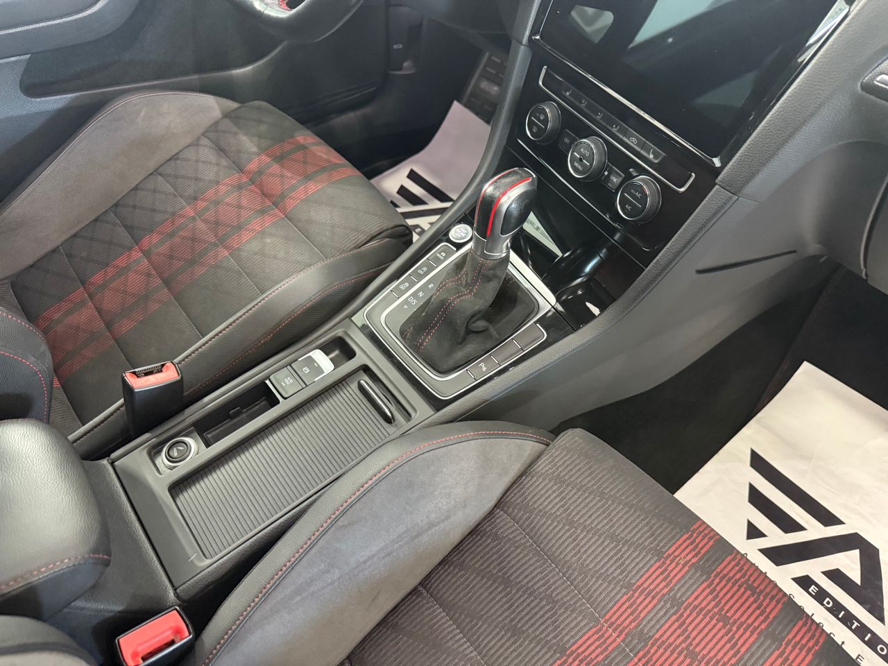 Imagen 90 del Volkswagen Golf en Auto Select Edition, Figueres