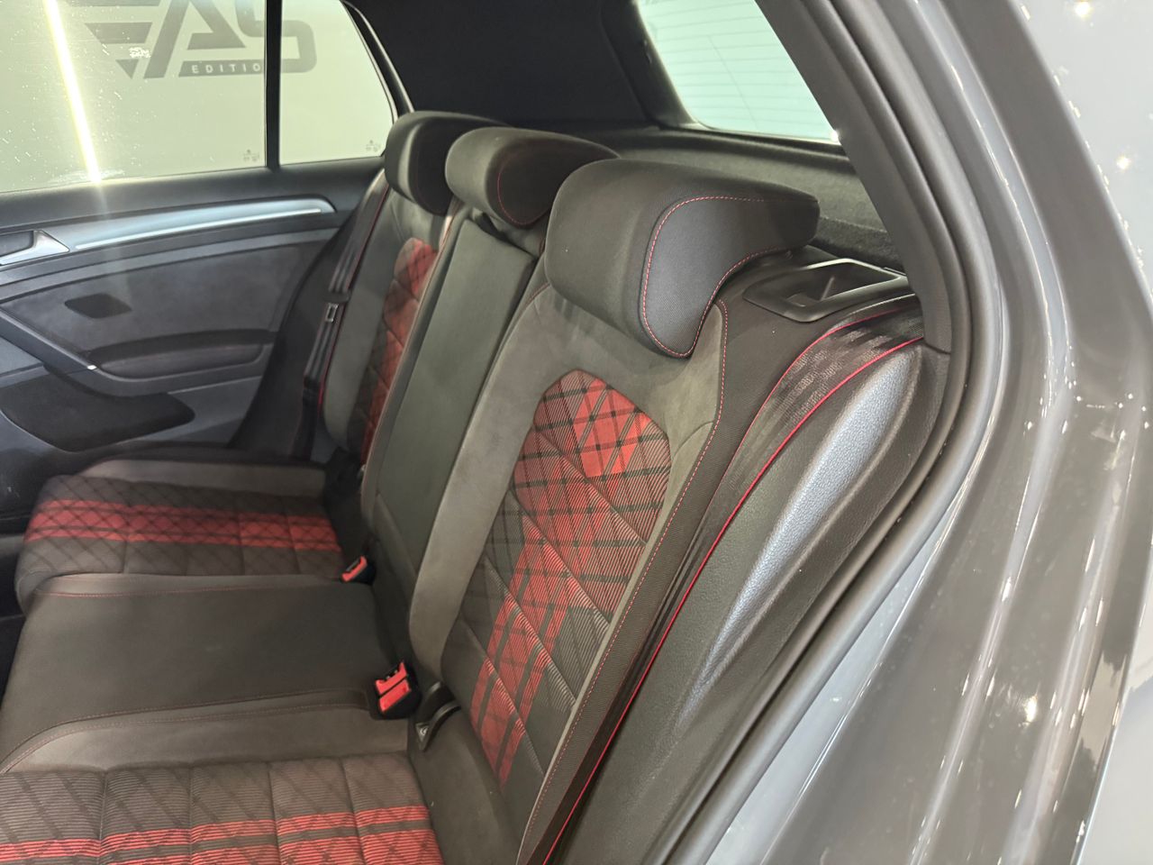 Imagen 114 del Volkswagen Golf en Auto Select Edition, Figueres