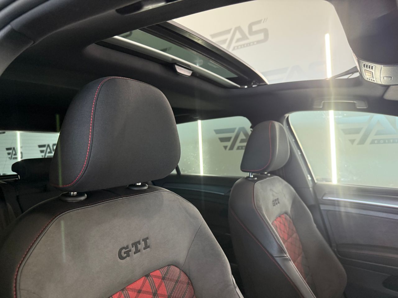 Imagen 83 del Volkswagen Golf en Auto Select Edition, Figueres