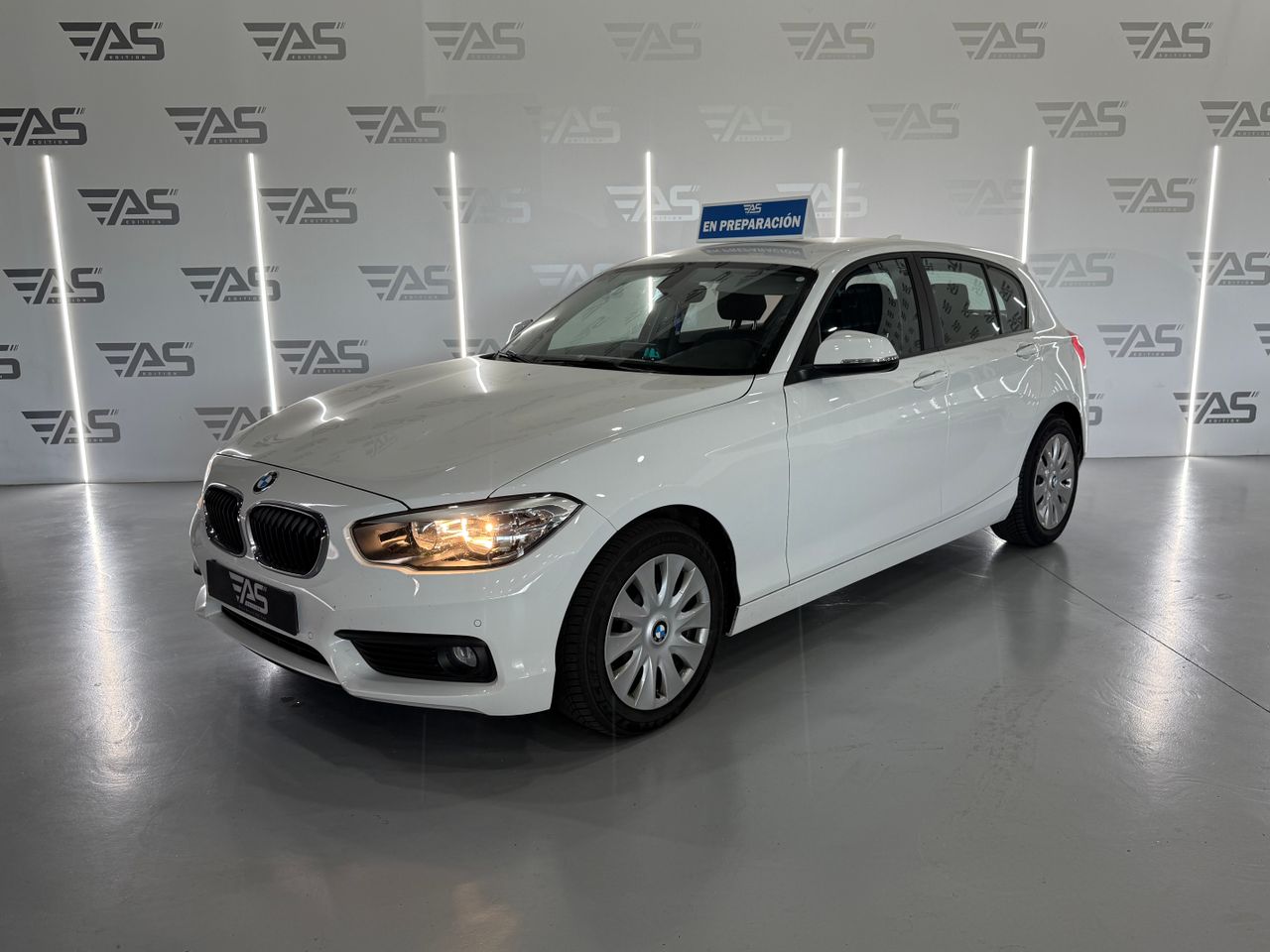 bmw serie 1 2018 /