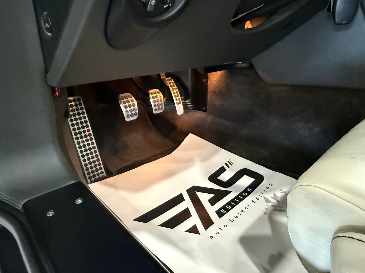Imagen 135 del Aston martin V8 Vantage en Auto Select Edition, Figueres