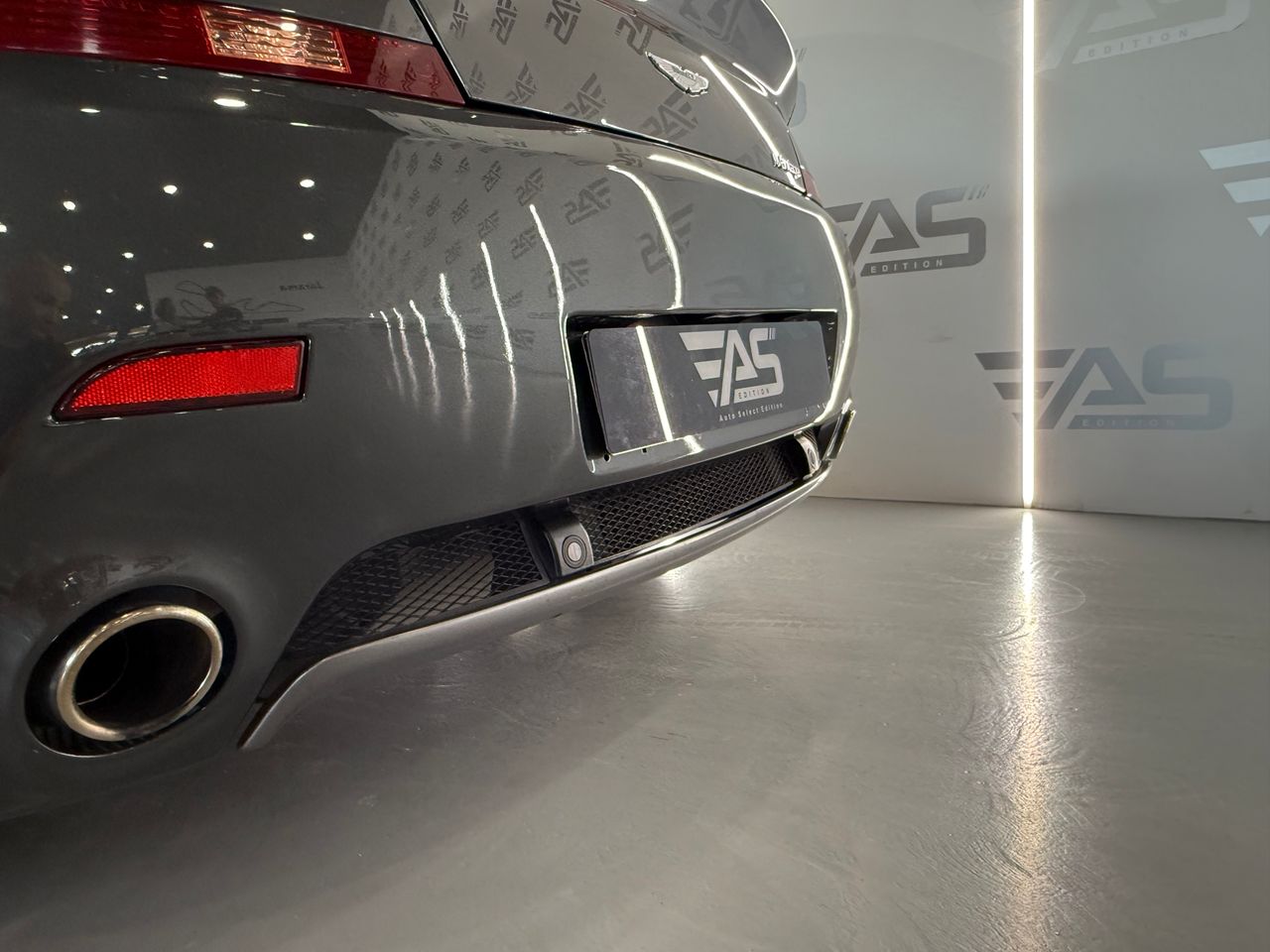 Imagen 53 del Aston martin V8 Vantage en Auto Select Edition, Figueres