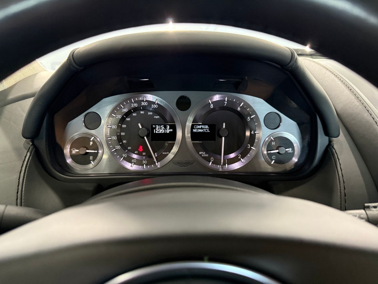 Imagen 179 del Aston martin V8 Vantage en Auto Select Edition, Figueres