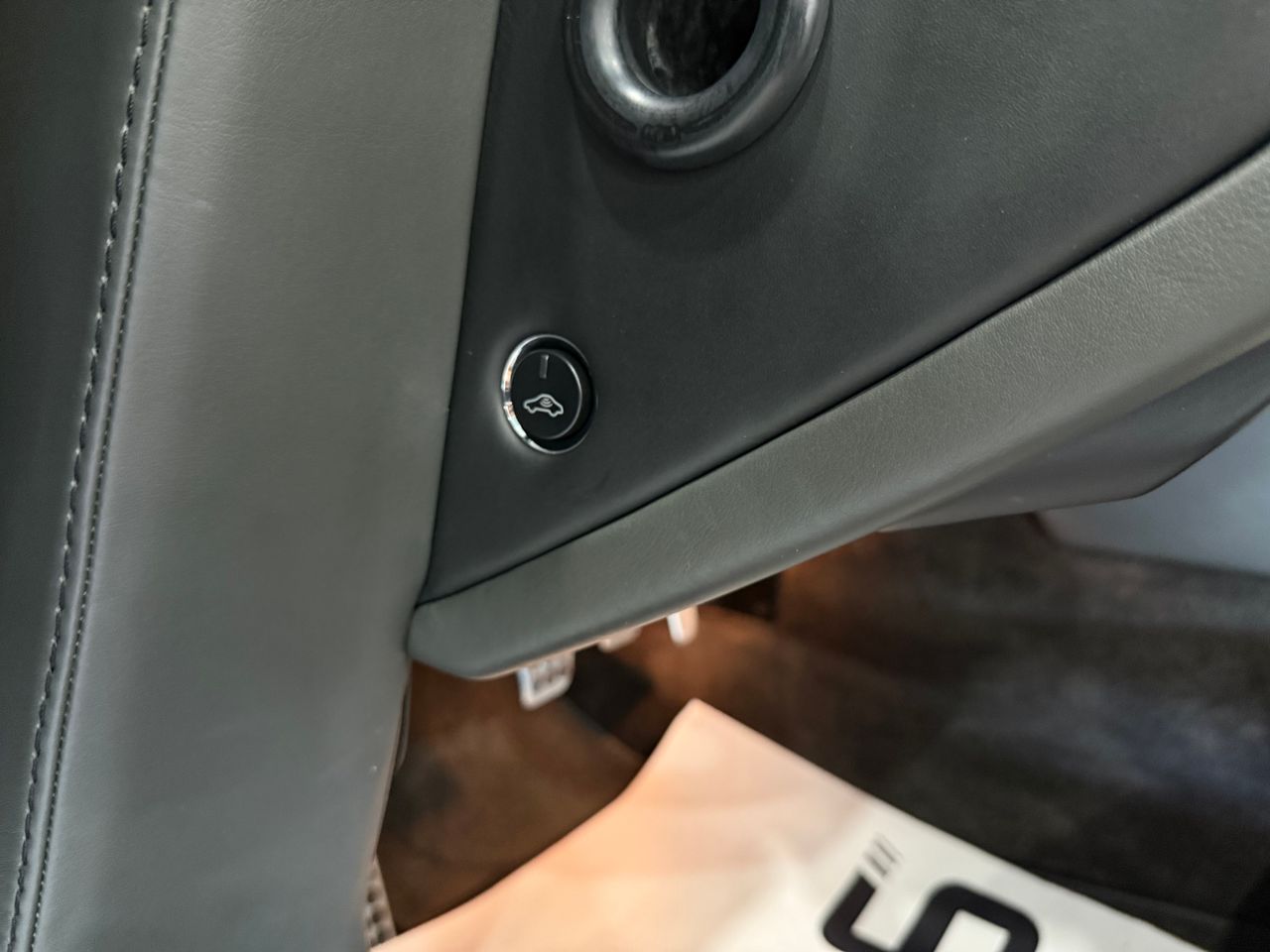 Imagen 142 del Aston martin V8 Vantage en Auto Select Edition, Figueres