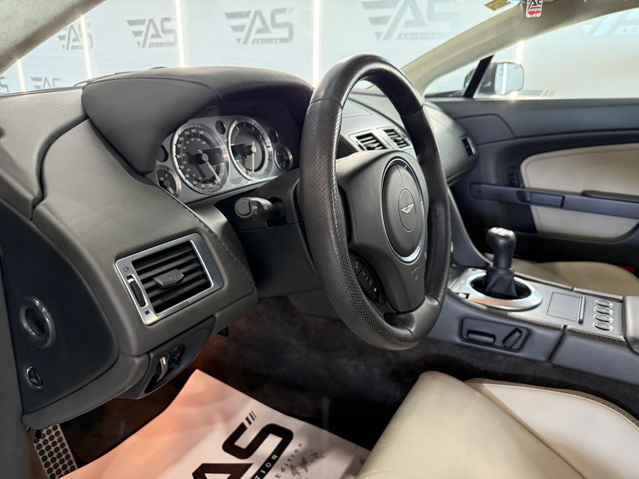 Imagen 161 del Aston martin V8 Vantage en Auto Select Edition, Figueres
