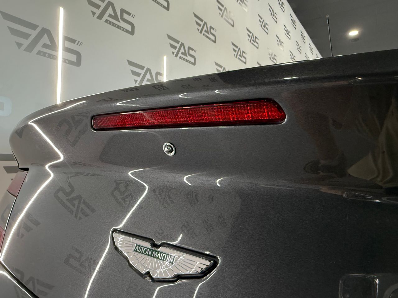 Imagen 19 del Aston martin V8 Vantage en Auto Select Edition, Figueres
