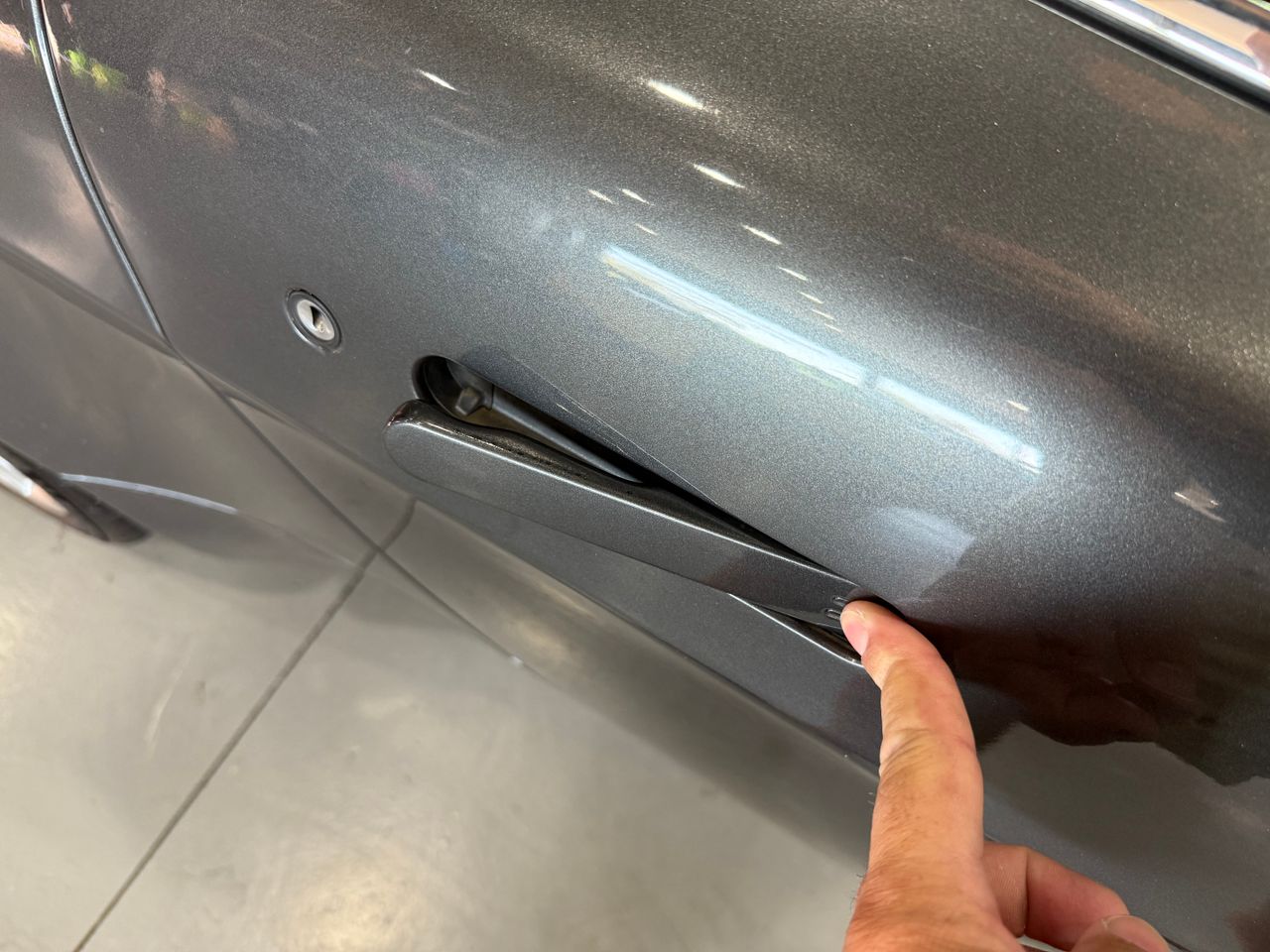 Imagen 34 del Aston martin V8 Vantage en Auto Select Edition, Figueres