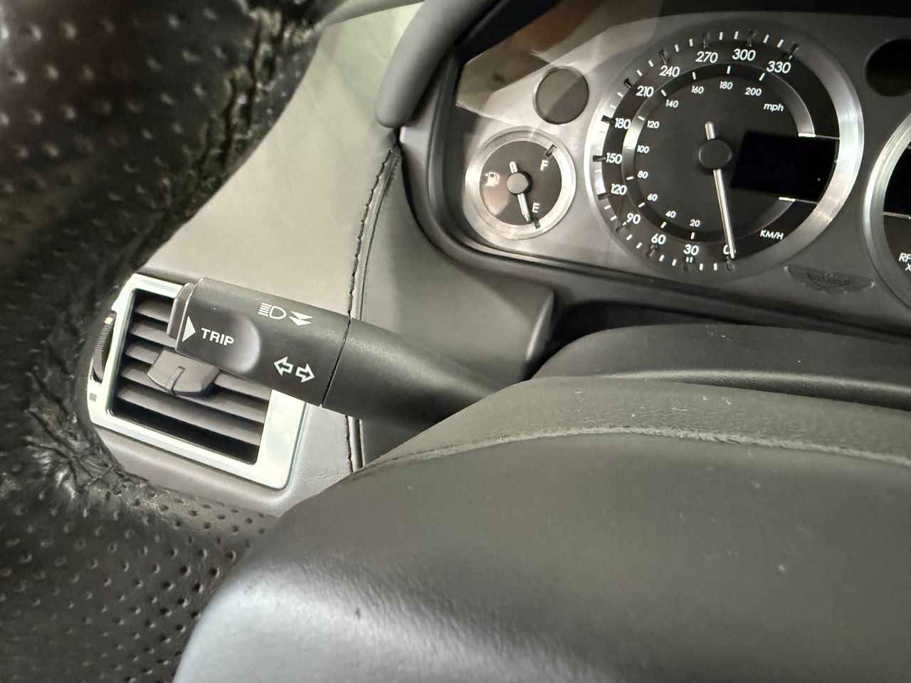Imagen 175 del Aston martin V8 Vantage en Auto Select Edition, Figueres