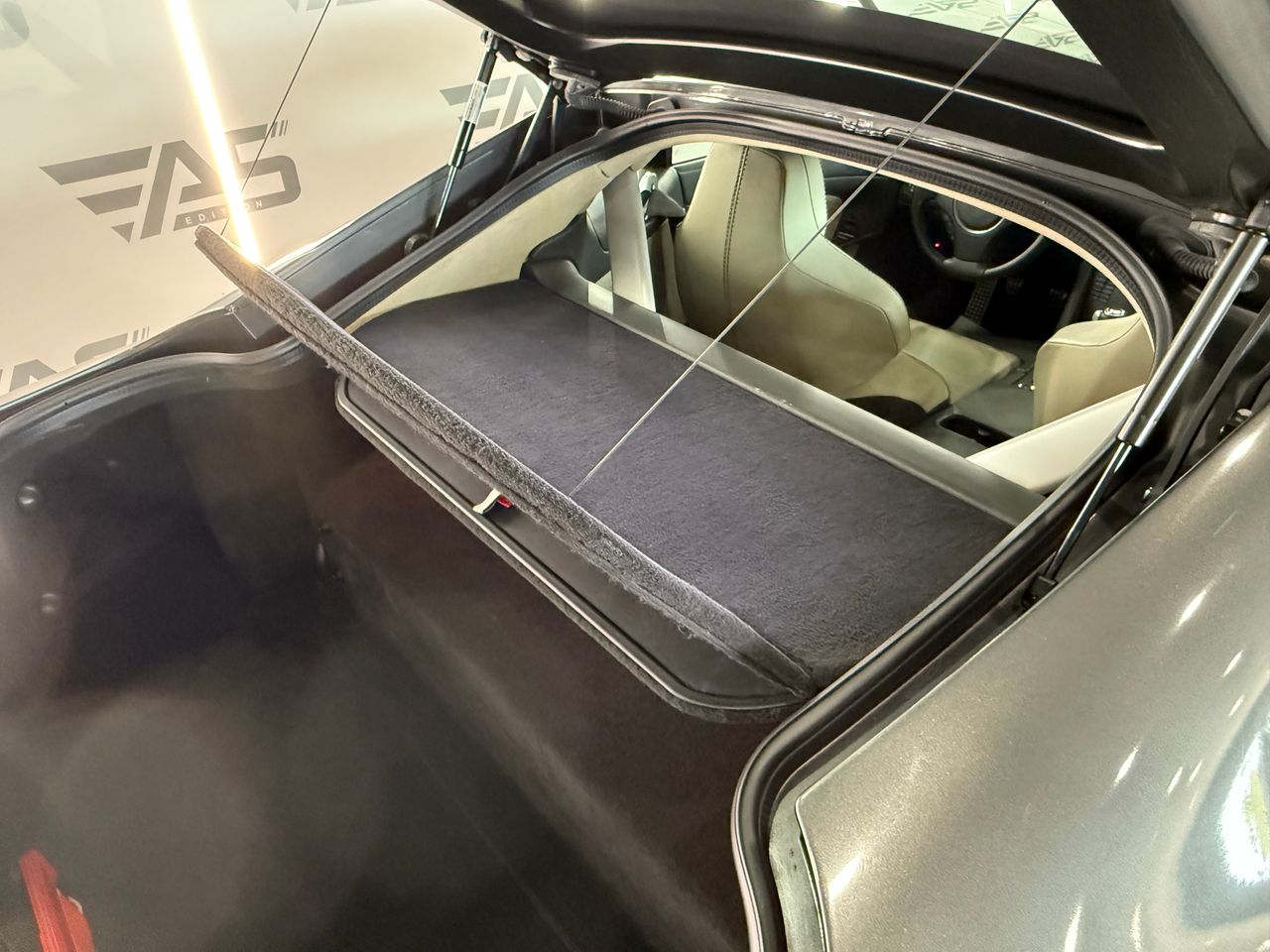Imagen 86 del Aston martin V8 Vantage en Auto Select Edition, Figueres