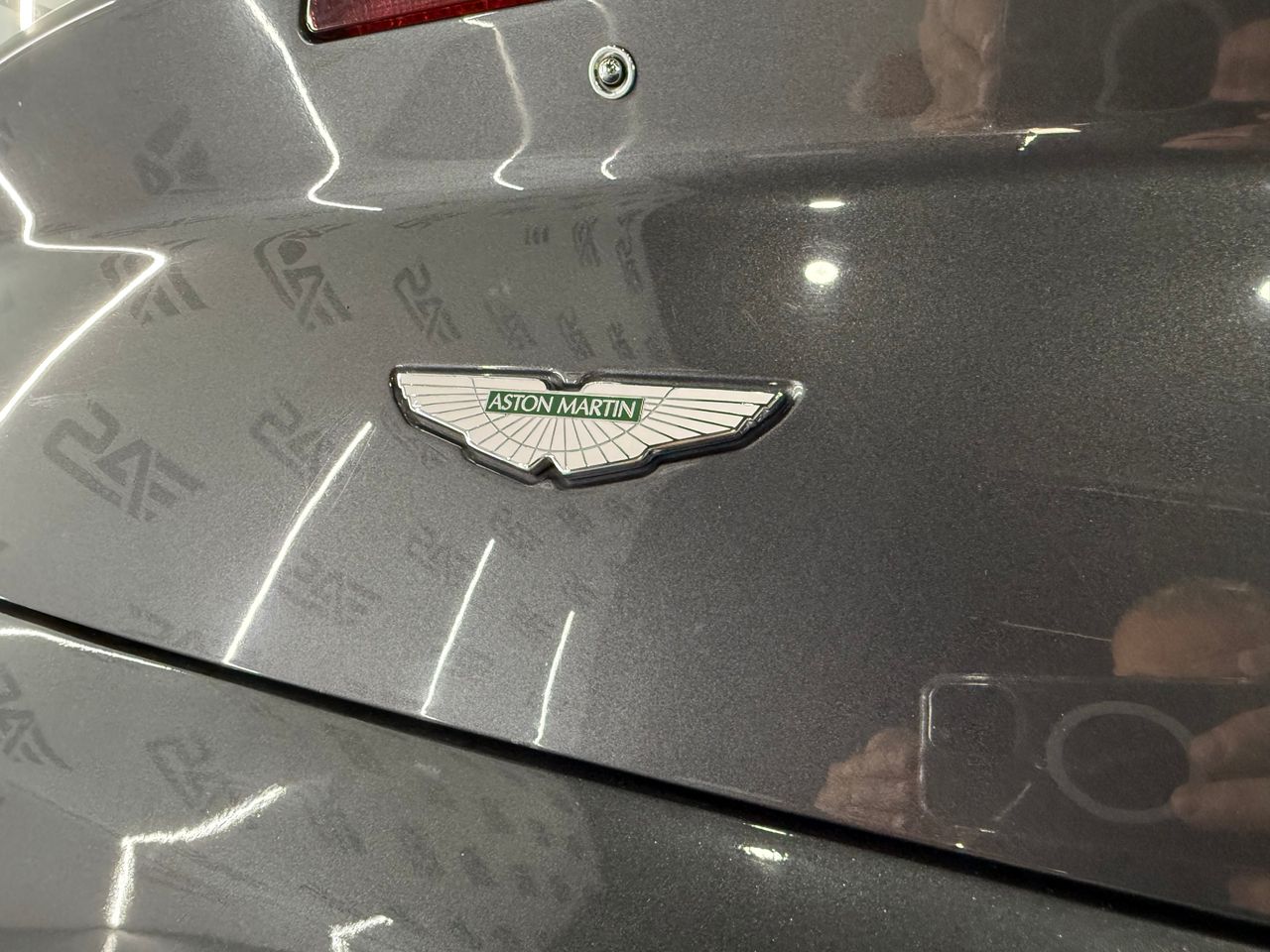 Imagen 18 del Aston martin V8 Vantage en Auto Select Edition, Figueres