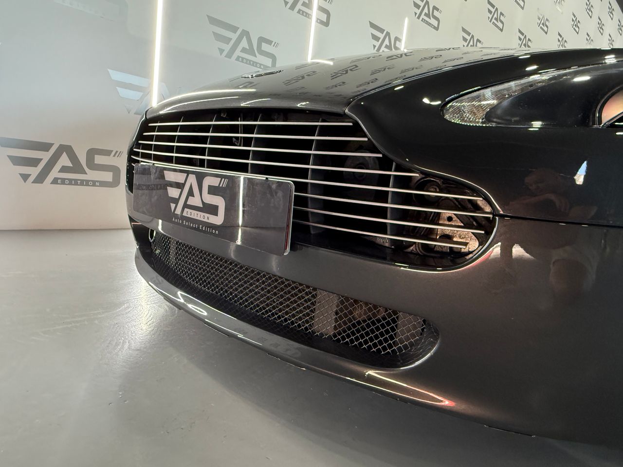 Imagen 37 del Aston martin V8 Vantage en Auto Select Edition, Figueres