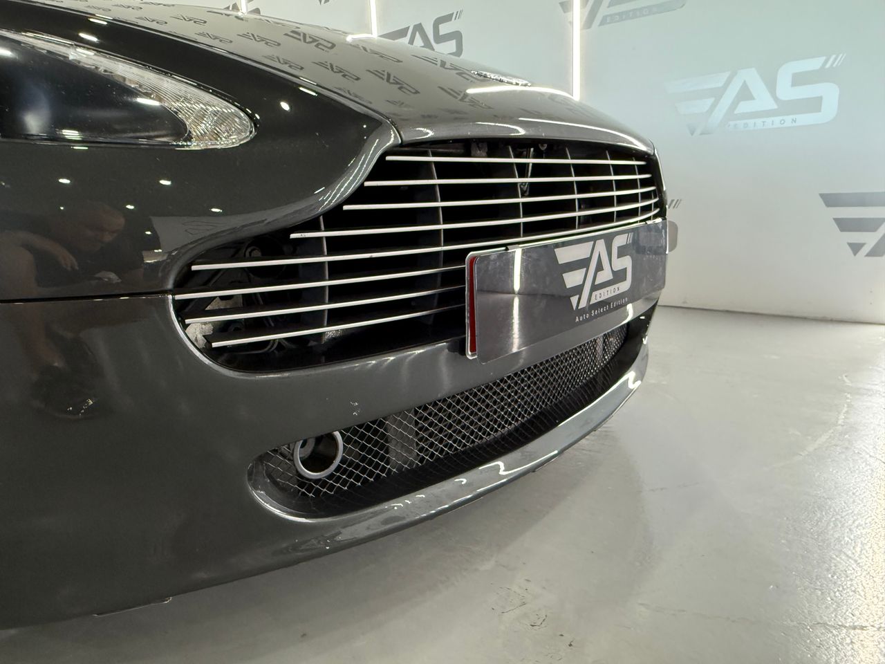 Imagen 30 del Aston martin V8 Vantage en Auto Select Edition, Figueres