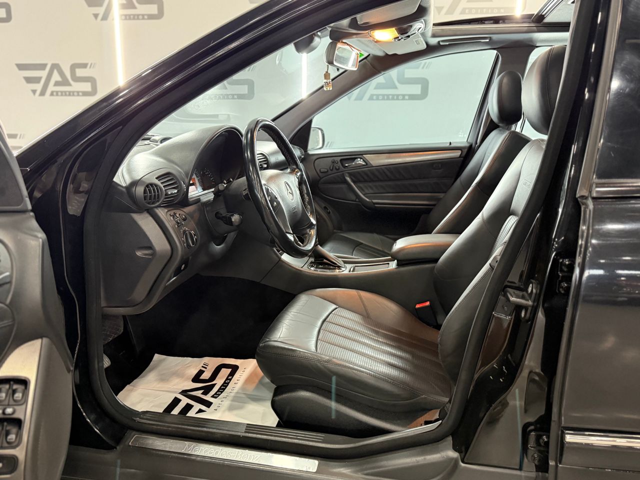 Imagen 135 del Mercedes Clase C en Auto Select Edition, Figueres