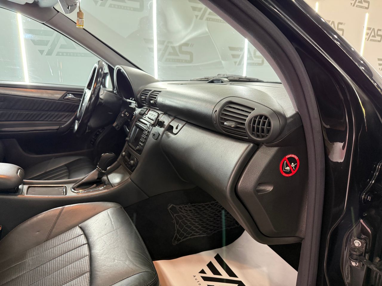 Imagen 84 del Mercedes Clase C en Auto Select Edition, Figueres
