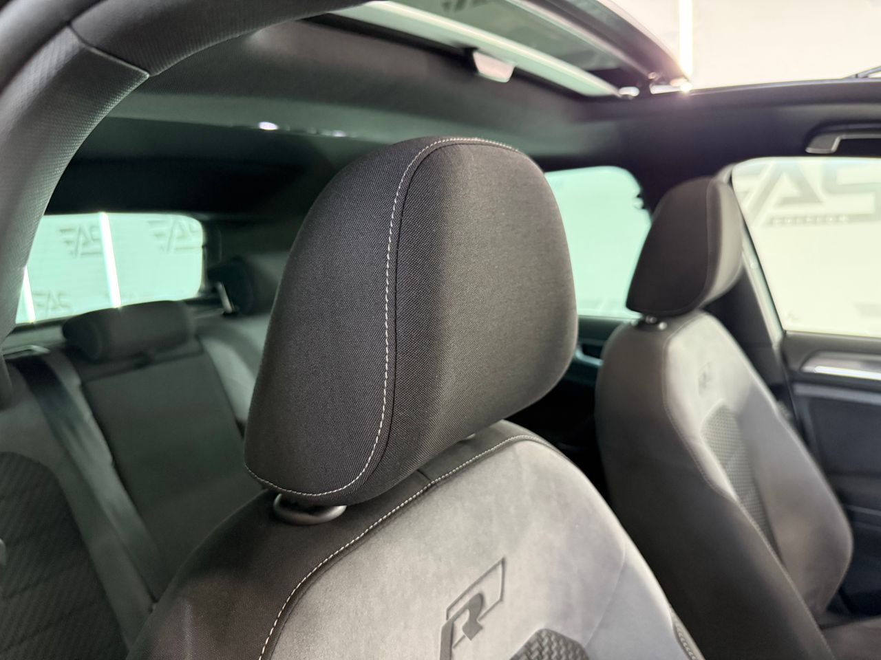 Imagen 123 del Volkswagen Golf en Auto Select Edition, Figueres