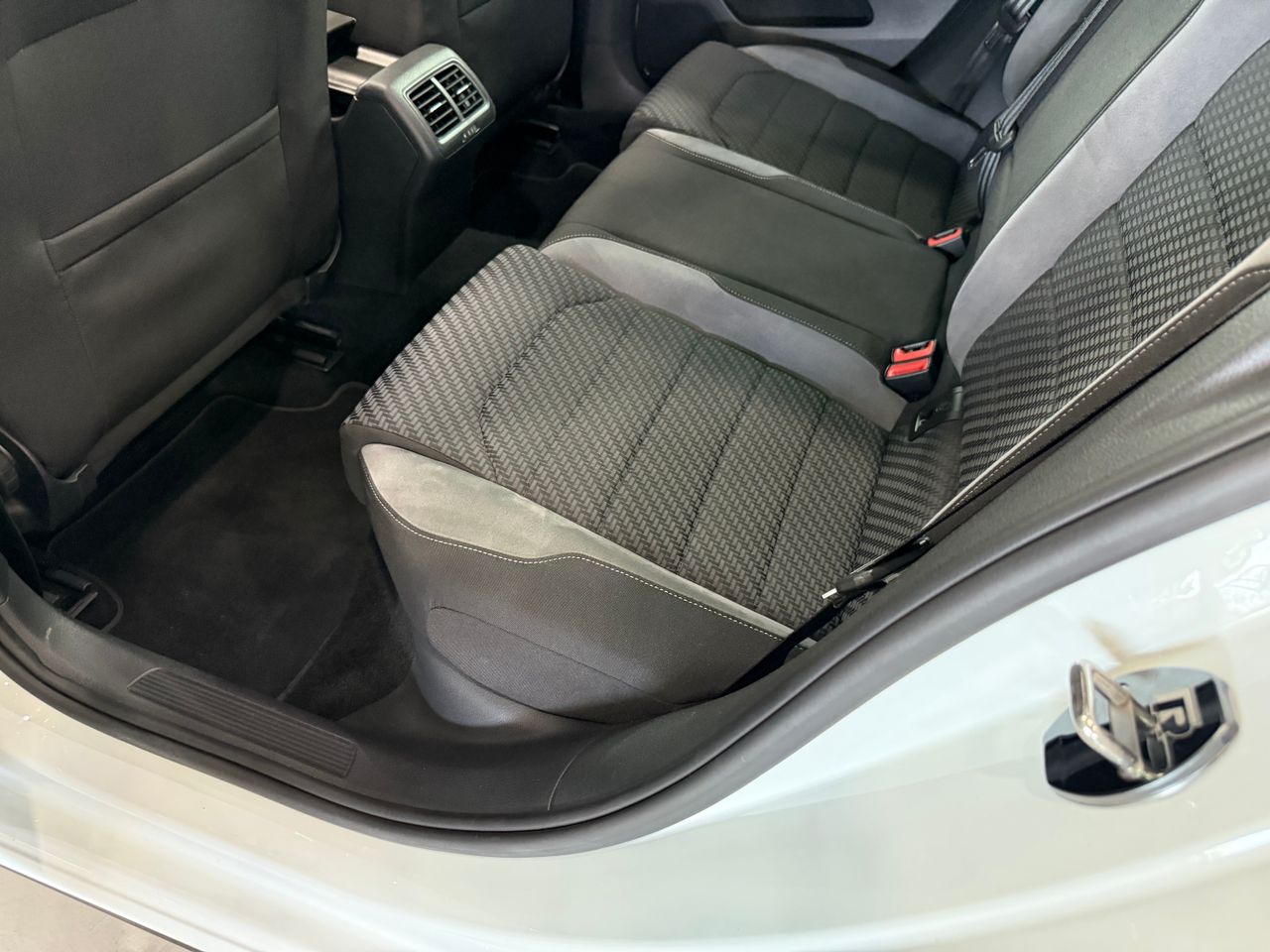 Imagen 171 del Volkswagen Golf en Auto Select Edition, Figueres