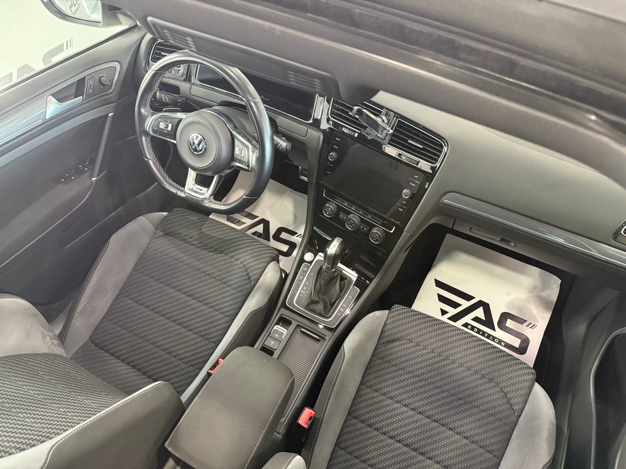 Imagen 119 del Volkswagen Golf en Auto Select Edition, Figueres