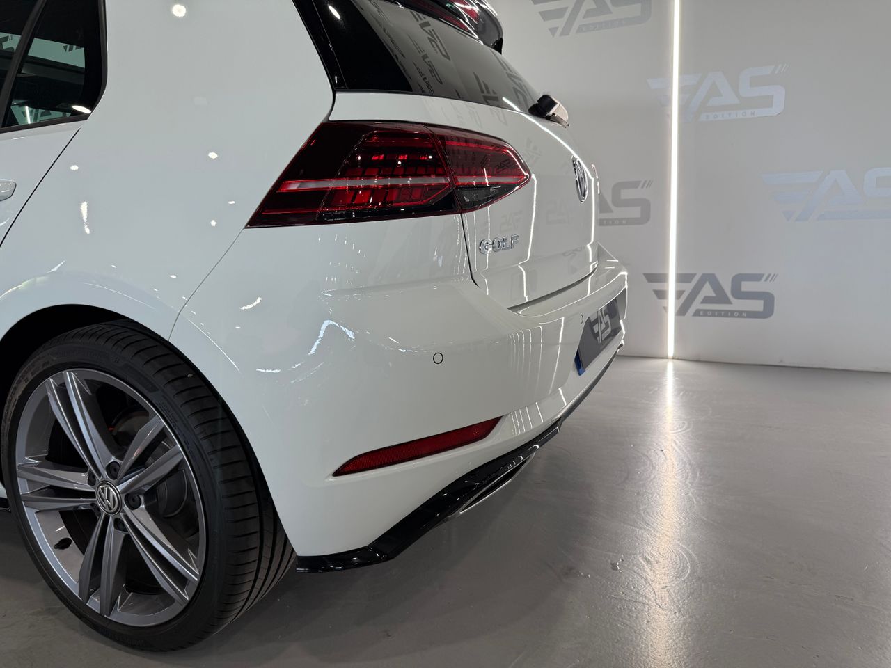 Imagen 60 del Volkswagen Golf en Auto Select Edition, Figueres