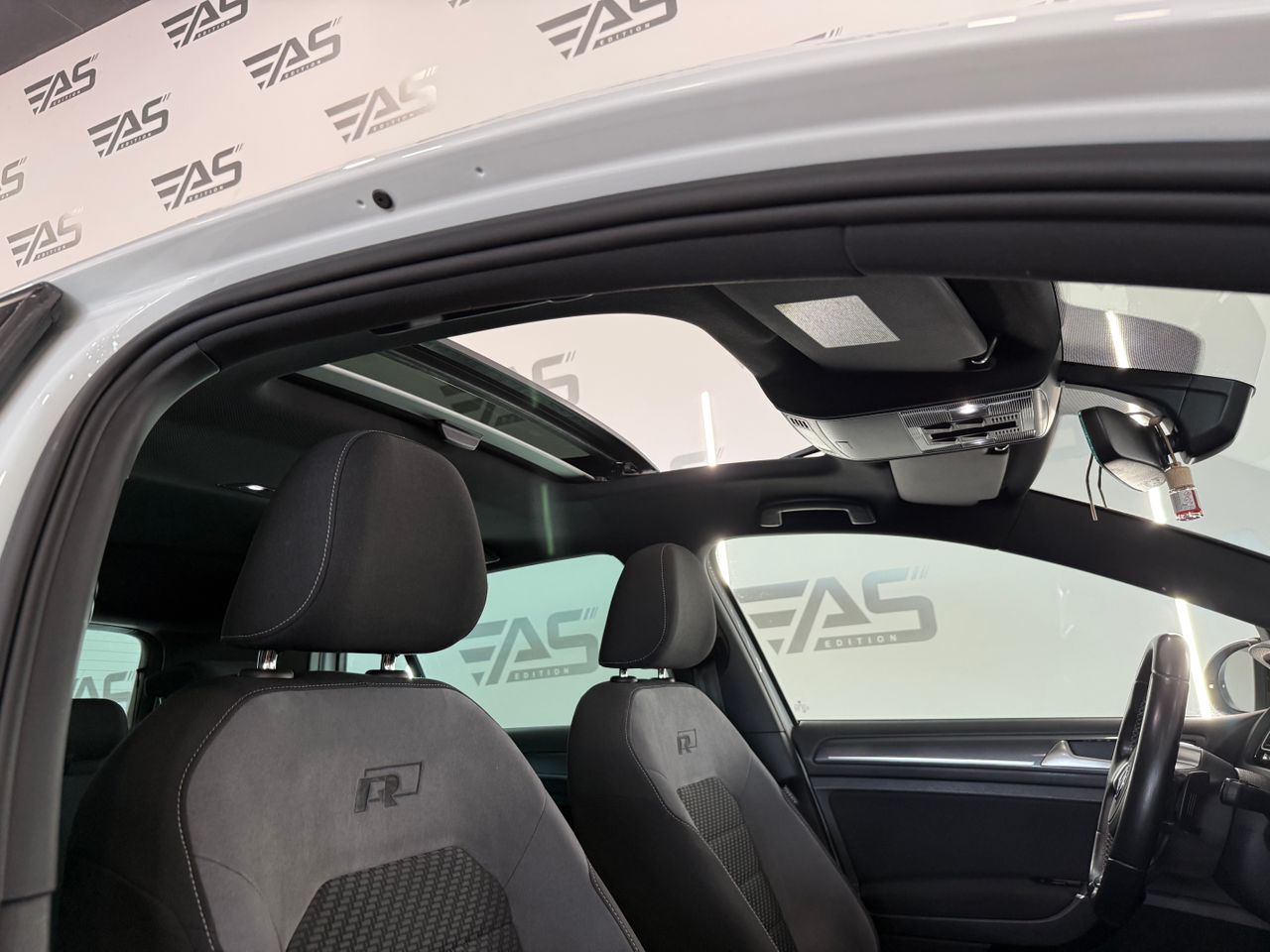 Imagen 122 del Volkswagen Golf en Auto Select Edition, Figueres