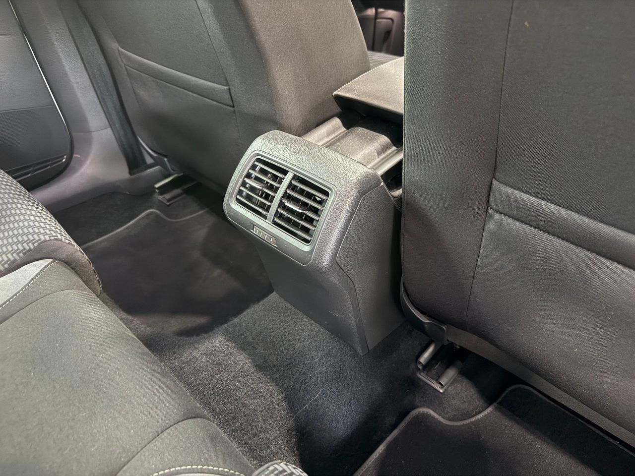 Imagen 162 del Volkswagen Golf en Auto Select Edition, Figueres