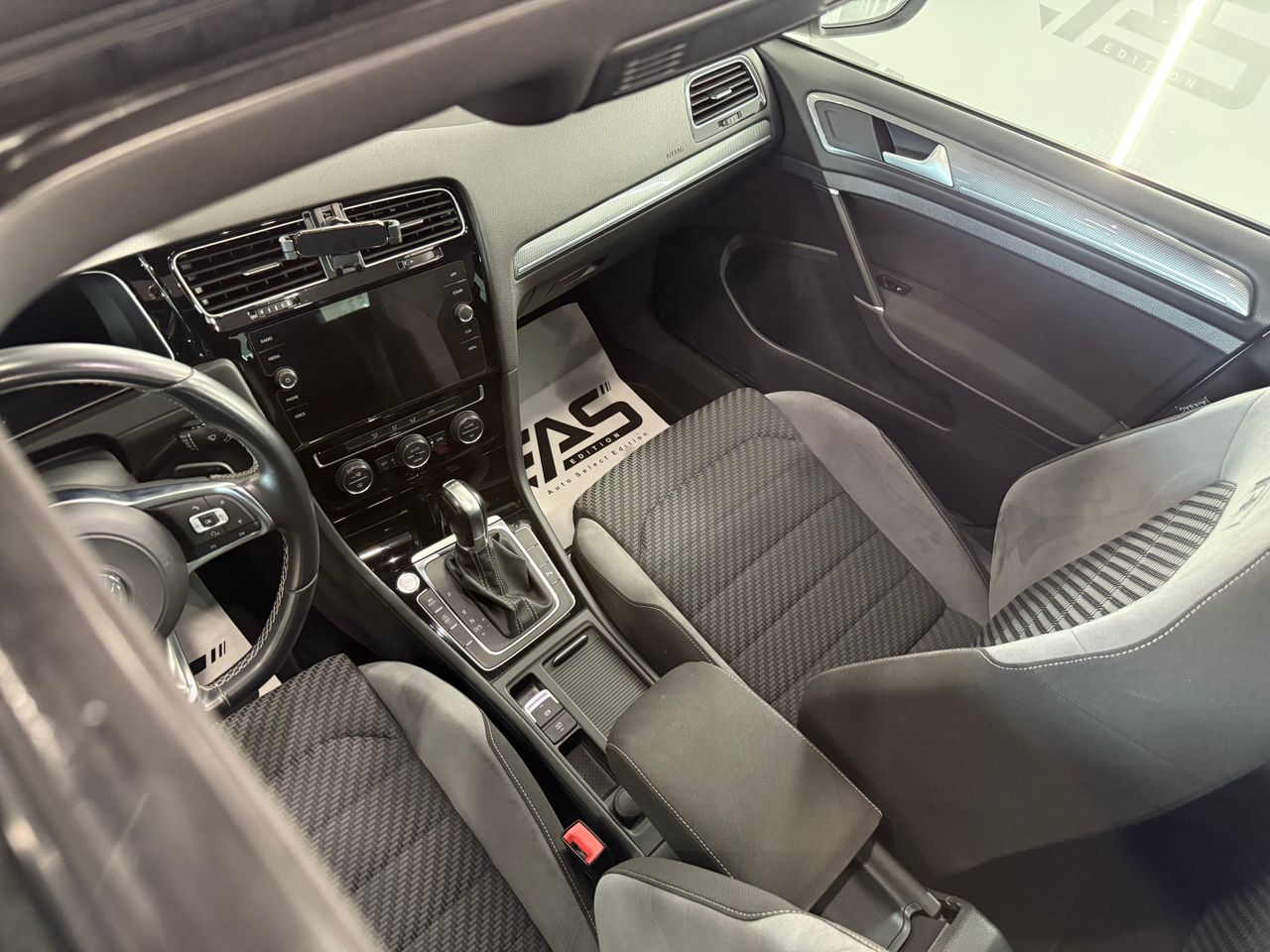Imagen 164 del Volkswagen Golf en Auto Select Edition, Figueres