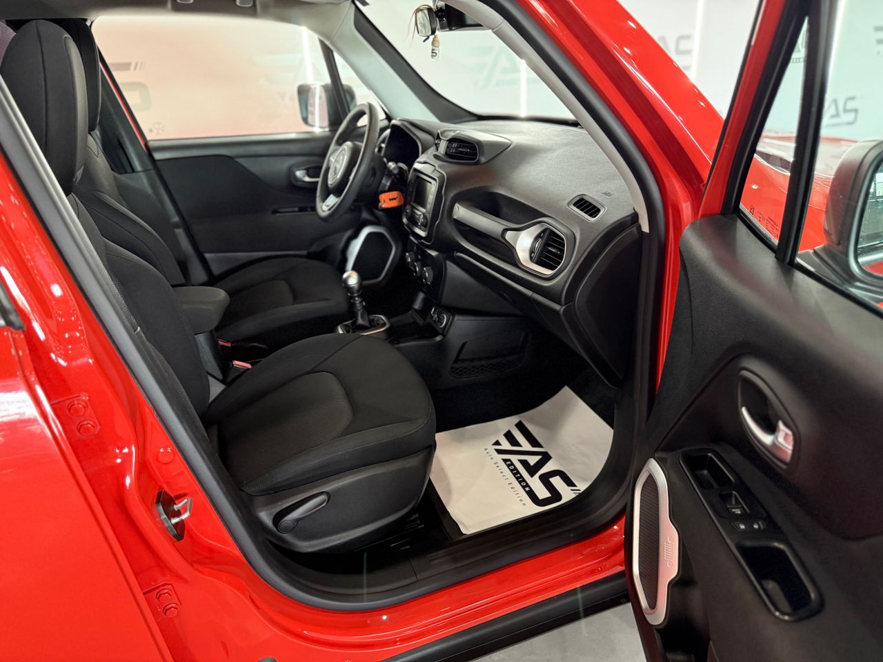 Imagen 140 del Jeep Renegade en Auto Select Edition, Figueres