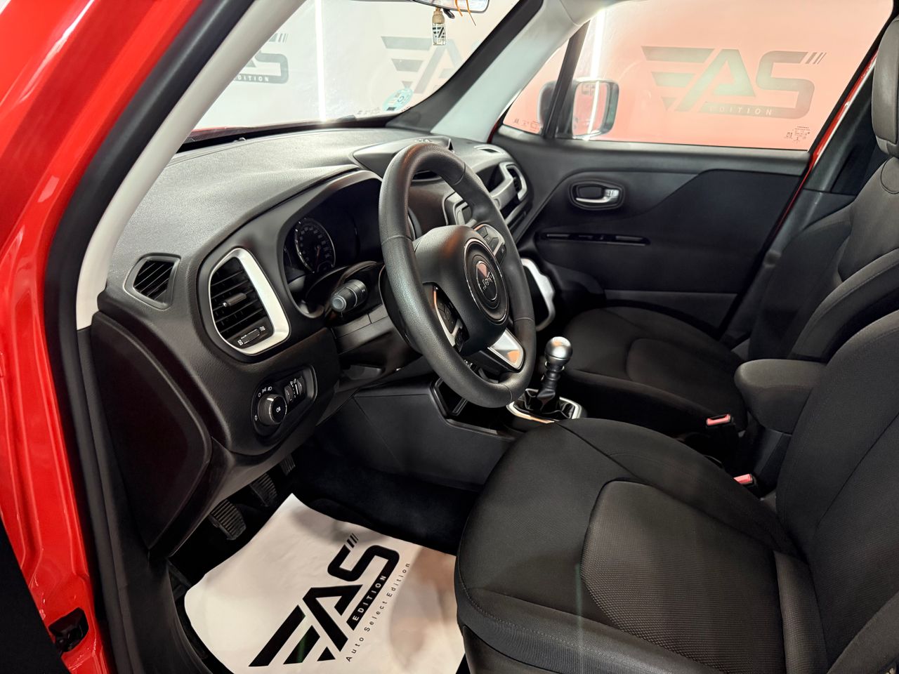 Imagen 109 del Jeep Renegade en Auto Select Edition, Figueres